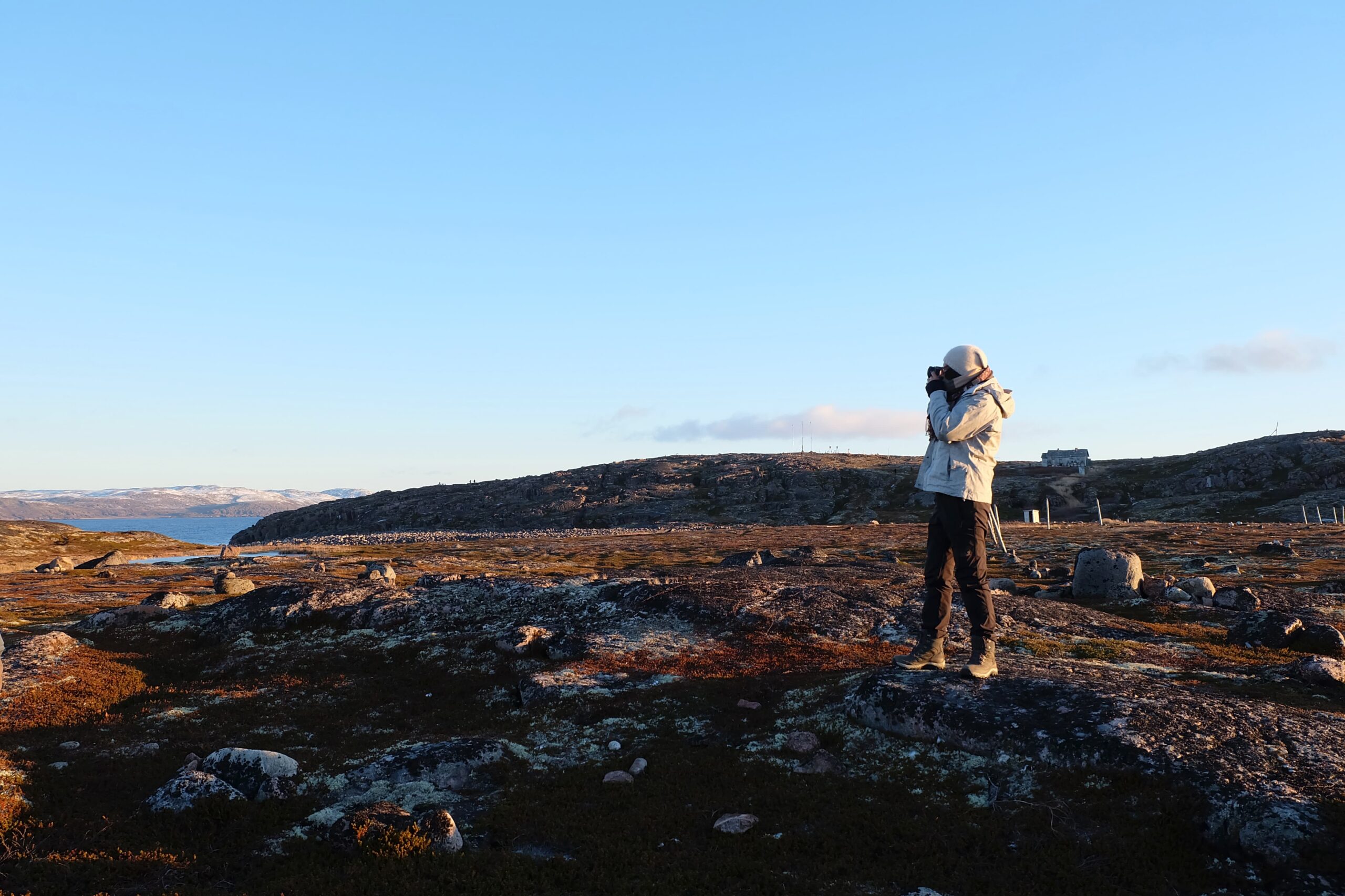 Finding sober hobbies for recovery in the scenic hills of Porter Ranch.