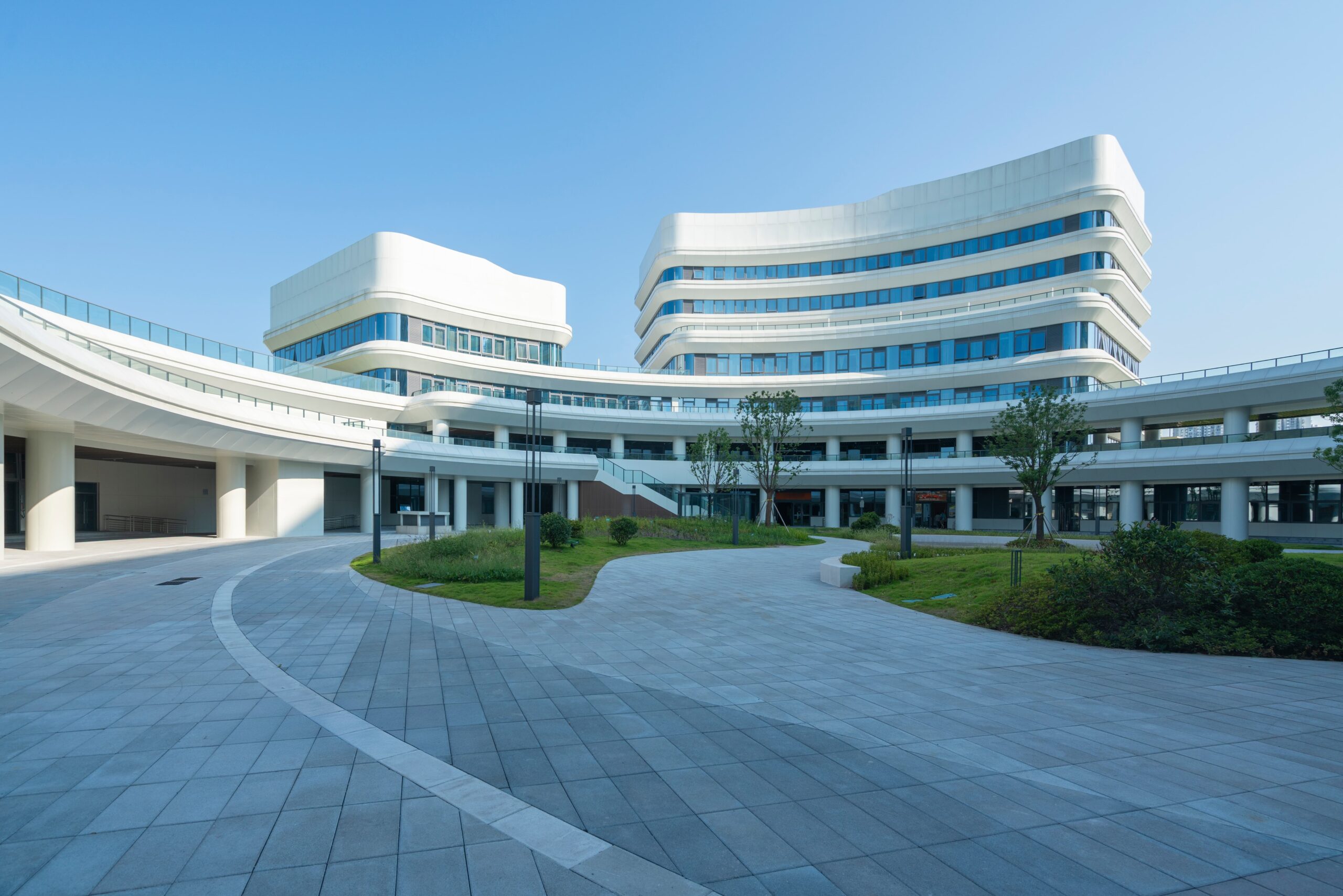 How new addiction care policies impact Porter Ranch residents.